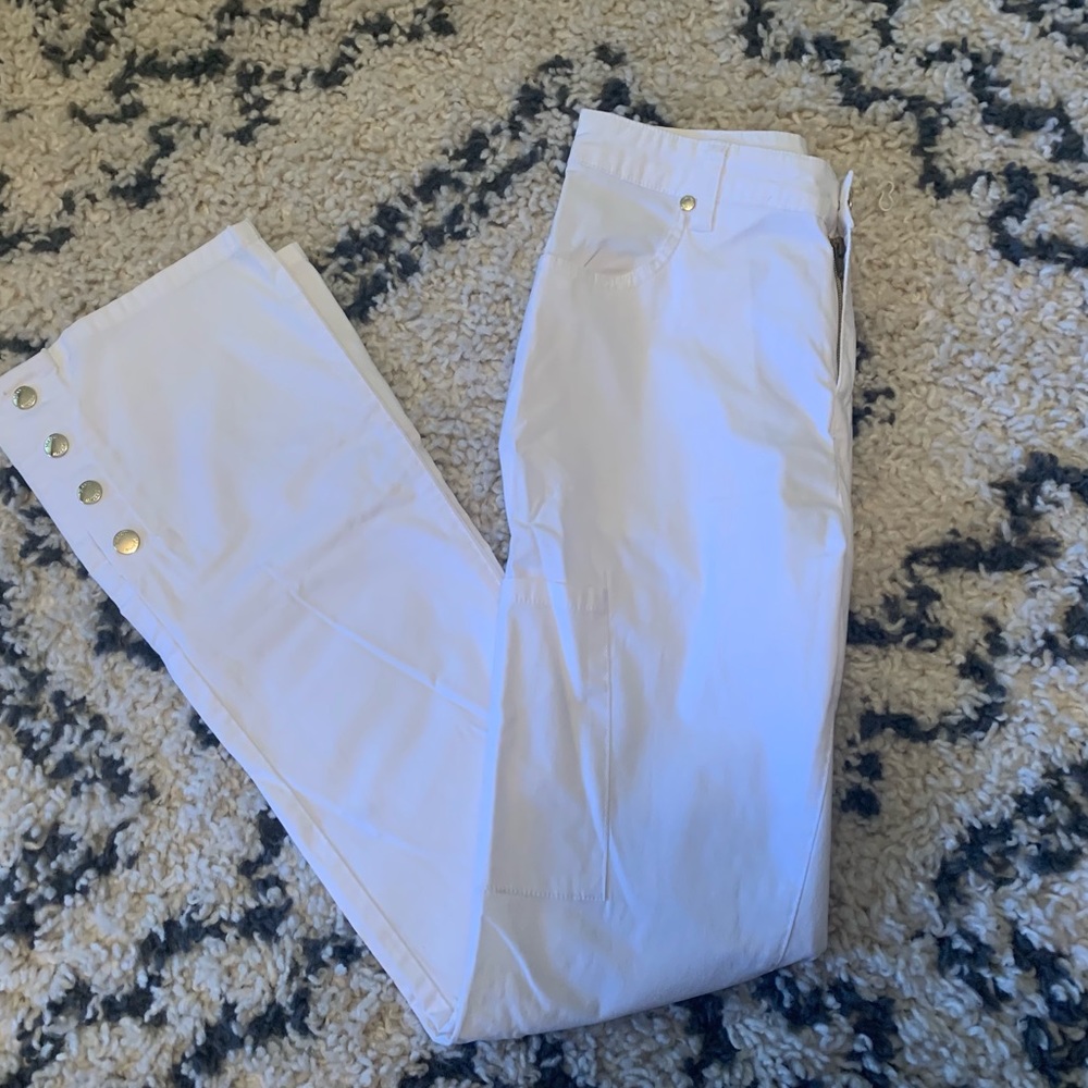 Jaanuu, bootcut white scrub bottoms